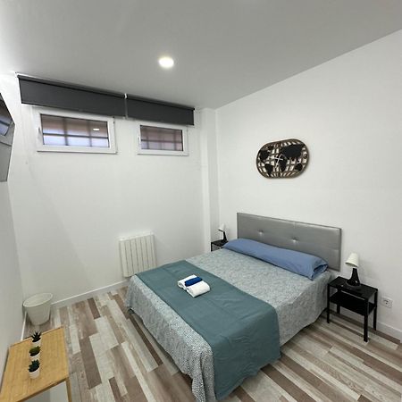 Alojamiento Fantasia Madrid Exterior photo